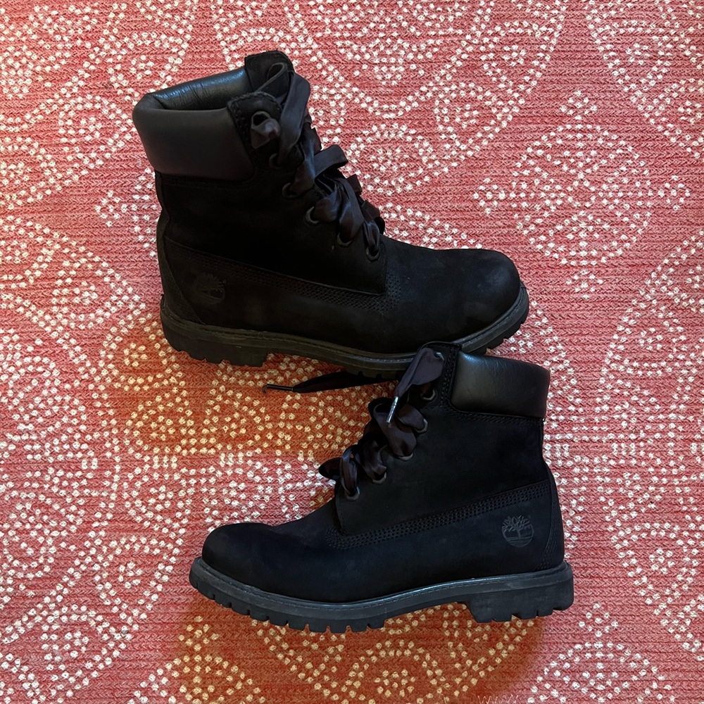Black timberland boots size 7.5